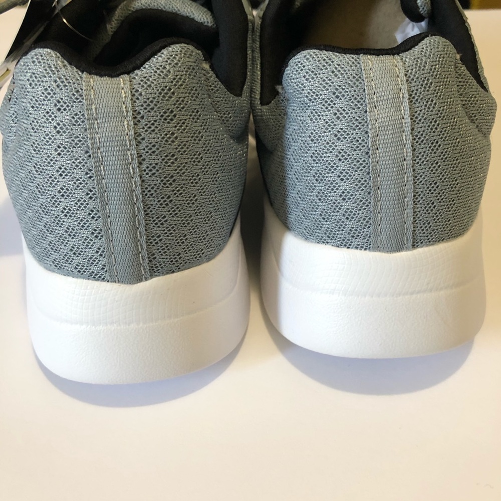 NWT Athletic Works Sneakers B3 - Picture 4 of 7